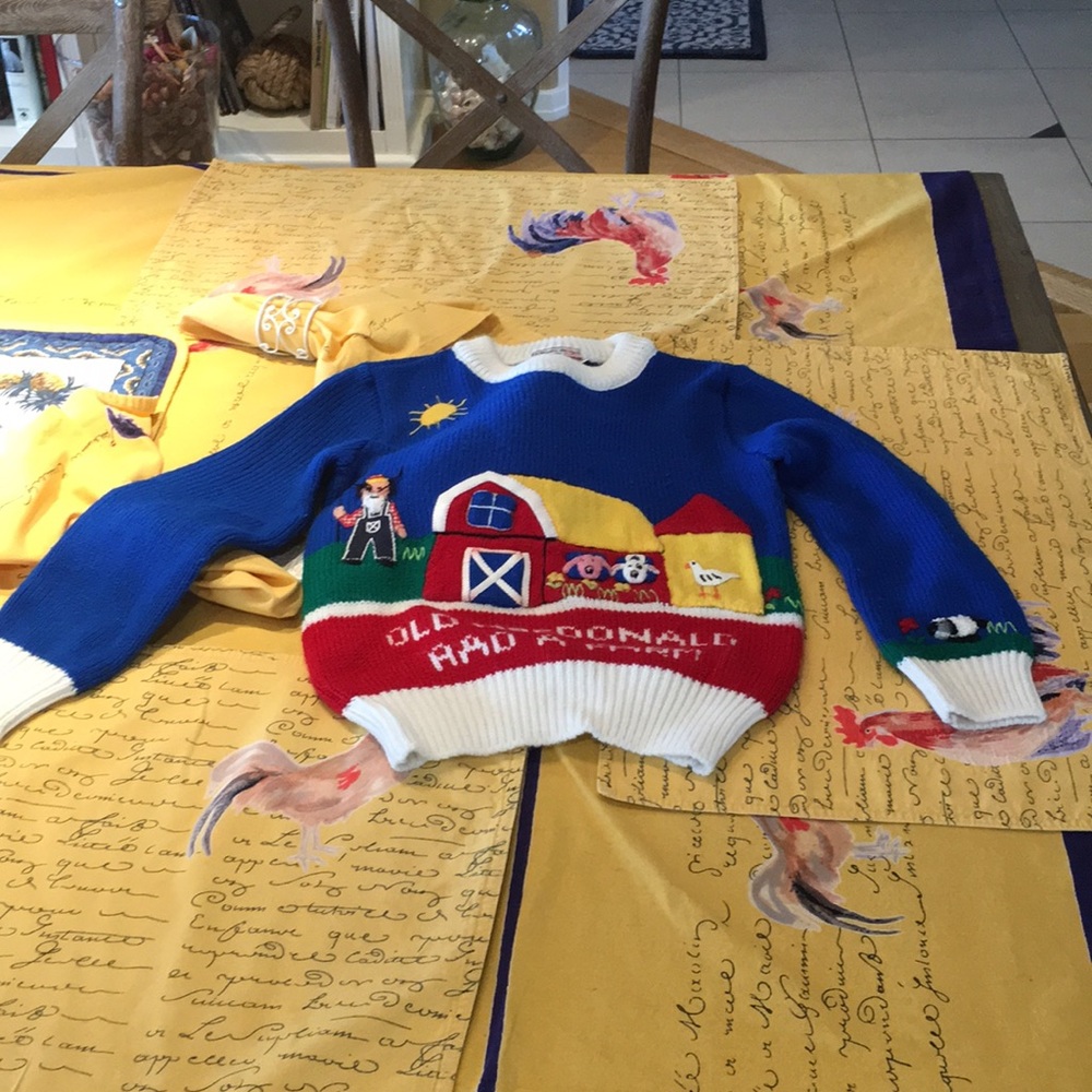 Child’s sweater